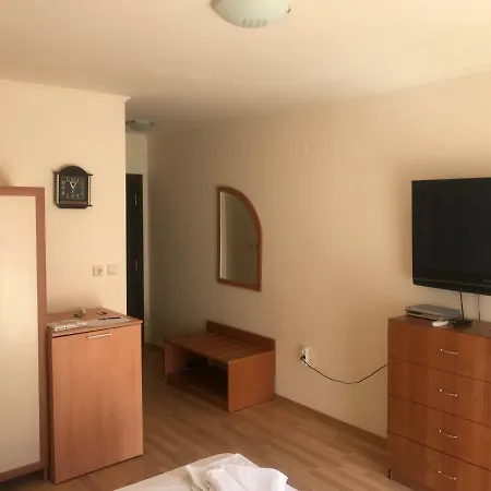 Afrodita 2 Апартаменты * Burgas City